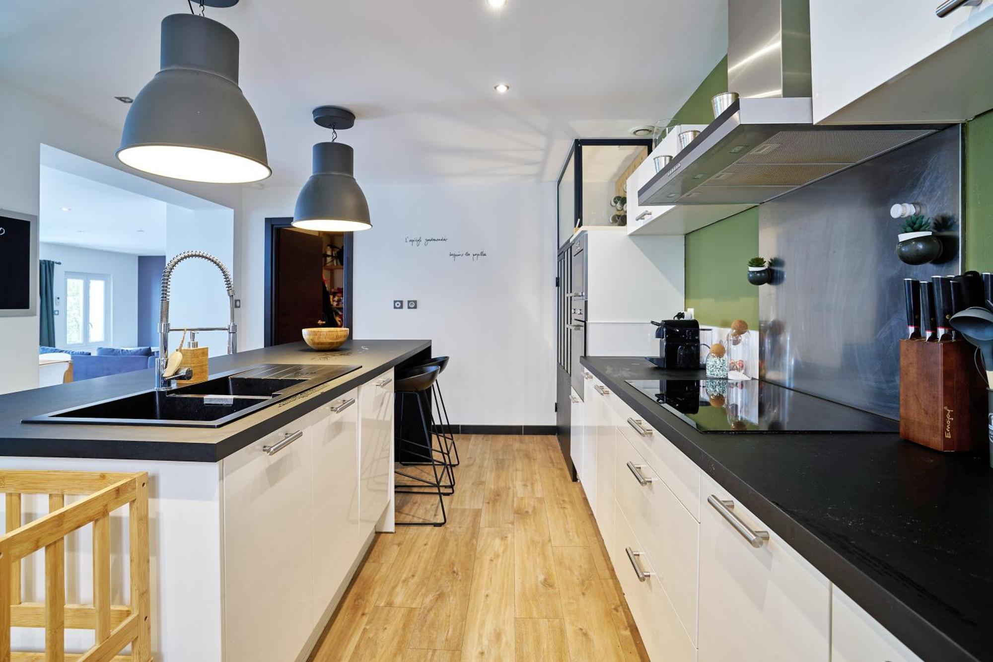 Maison De Ville Moderne Climatisee Avec Piscine Morieres-les-Avignon Eksteriør billede